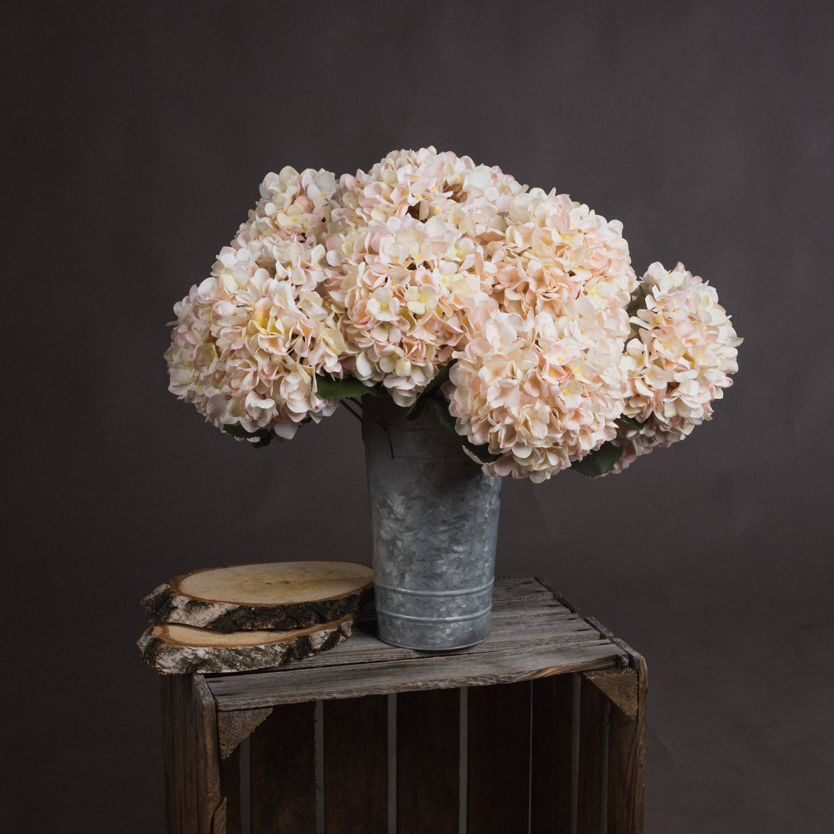 Autumn White Hydrangea (5 stems )