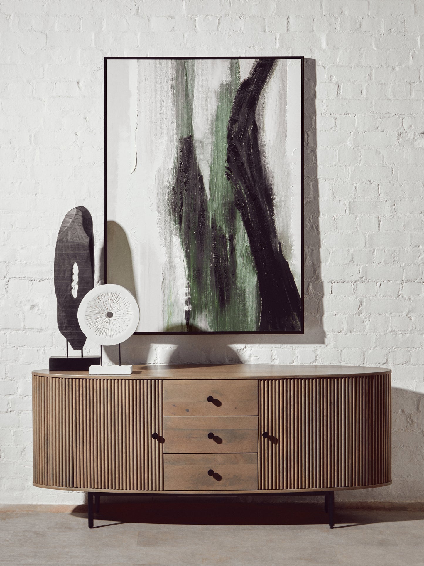 Fidel Rustic Black Vertical Mango Wood Slice Sculpture