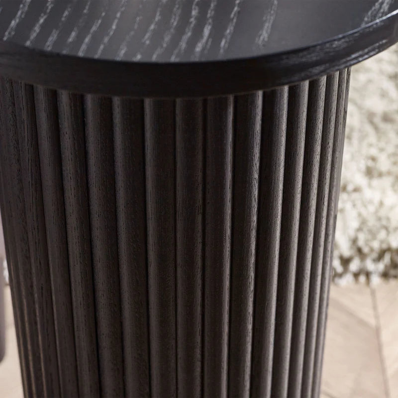 Louis Drinks Table